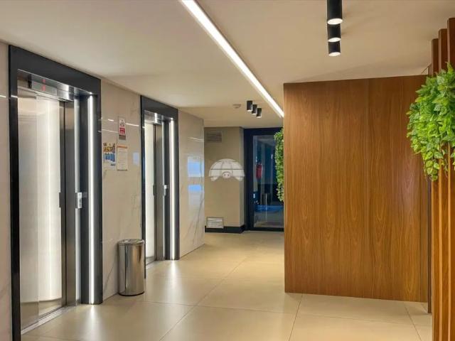 Apartamento com 1 quarto para alugar na Rua Doutor Faivre, 1044, Centro, Curitiba, 23 m2 por R$ 2.250