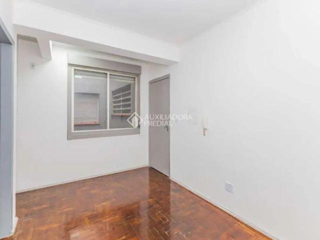 Apartamento com 1 quarto para alugar na Rua Tupinambá, 40, Jardim São Pedro, Porto Alegre, 36 m2 por R$ 1.050