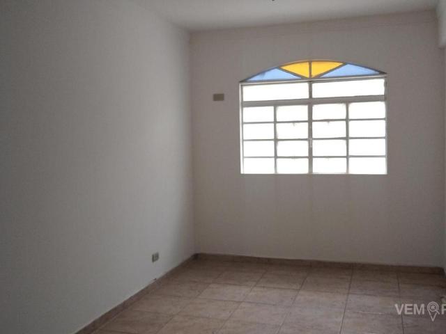 Apartamento com 1 Quarto para Alugar por R$ 790/mês