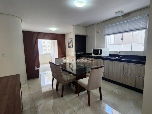 Apartamento com 1 suíte e 1 quarto no Centro