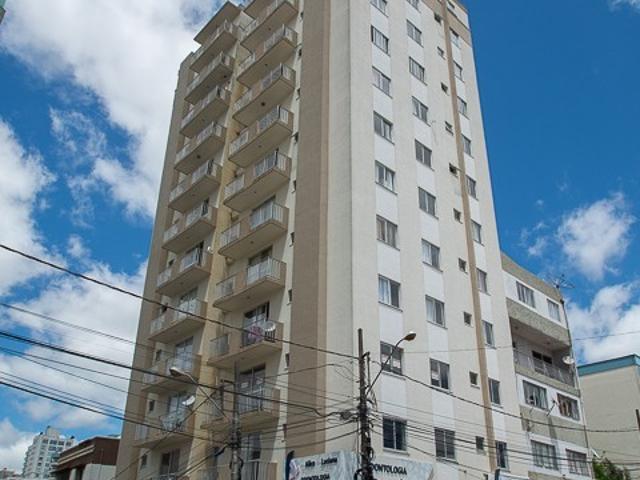 Apartamento com 1 suíte e 2 quartos no Centro