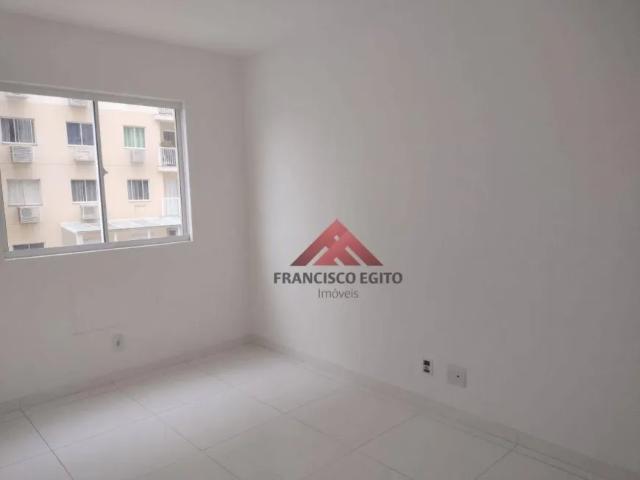 Apartamento com 2 dormitórios à venda, 51 m² por R$ 210.000,00 Centro São Gonçalo/RJ