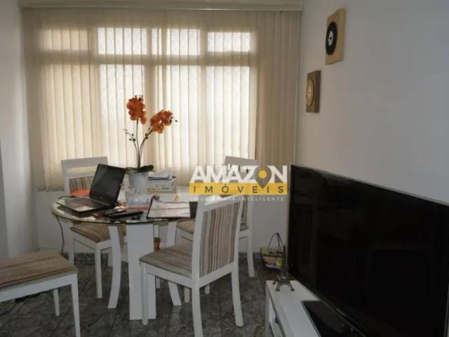 Apartamento com 2 dormitórios à venda, 56 m² por R$ 295.000,00 Centro Taubaté/SP