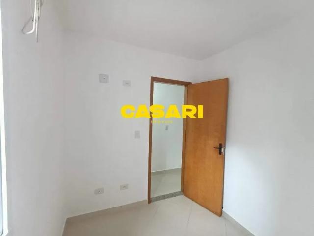 Apartamento com 2 dormitórios à venda, 40 m² Jardim Stella Santo André/SP