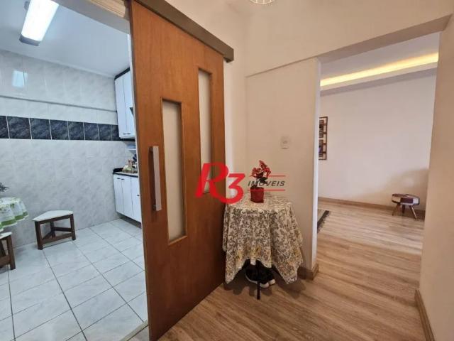 Apartamento com 2 dormitórios à venda, 110 m² por R$ 670.000,00 Ponta da Praia Santos/SP