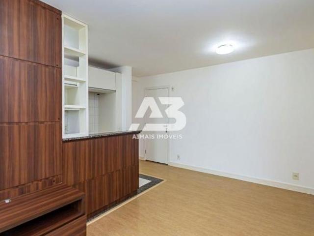 Apartamento com 2 dormitórios, 59m² por R$545.000 no Orleans Curitiba/PR