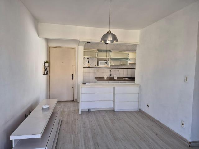 Apartamento com 2 dormitórios, 81.00m² para locação por R$ 1.700,00 Morro do Espelho São Leopoldo/RS
