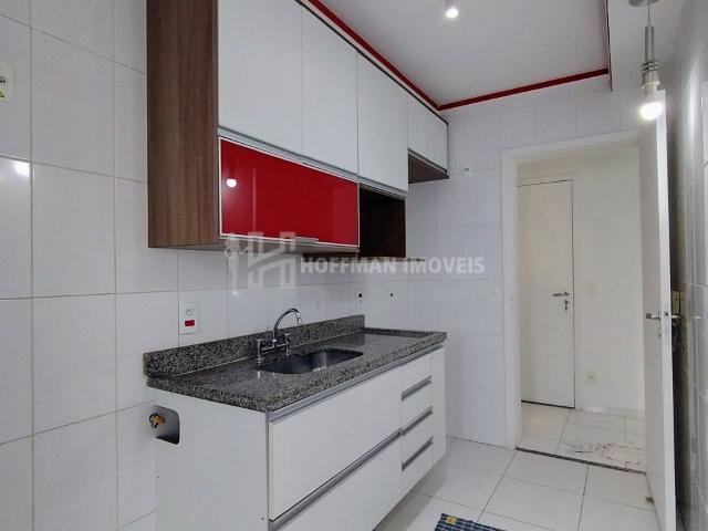 Apartamento com 2 dormitórios, 01 suíte, no Centro de são Caetano do Sul, com 136 M². REF. HI8779