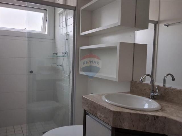 Apartamento com 2 dormitórios, 1 suíte na cobertura R$ 2.500,00/mês Resid. Toscana Próx à Fernão Dias Vila Santa Clara Atibaia SP
