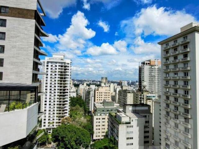 Apartamento com 2 Dormitórios 1 Vaga em Cerqueira César