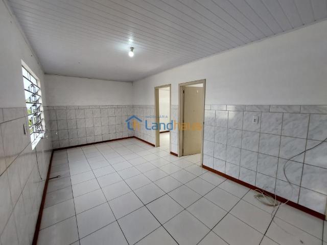 Apartamento com 2 dormitórios, 1 vaga para alugar por R$ 1.100,00