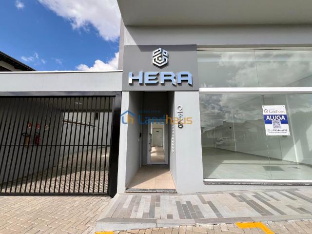Apartamento com 2 dormitórios, 1 vaga para alugar por R$ 2.235,00