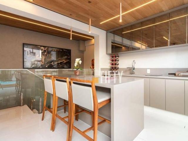 Apartamento com 2 dormitórios, 250 m² Itaim Bibi São Paulo/SP