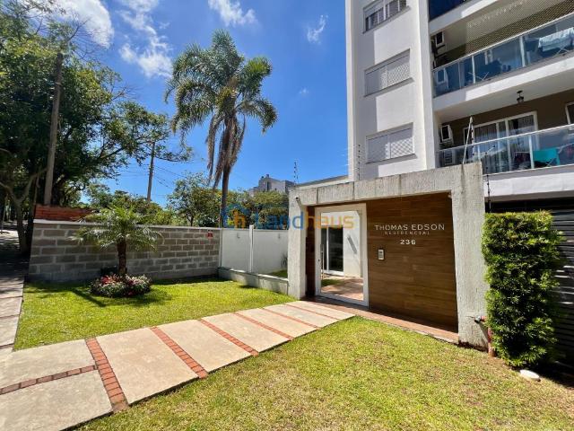 Apartamento com 2 dormitórios, 2 vagas para alugar por R$ 2.600,00