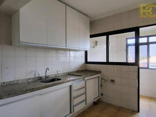 Apartamento com 2 dormitórios à venda Centro Peruíbe/SP