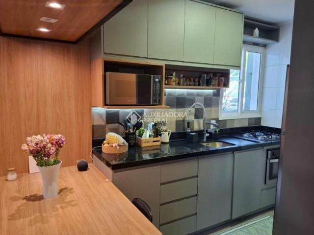 Apartamento com 2 dormitórios à venda em Hamburgo Velho Novo Hamburgo