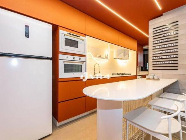 Apartamento com 2 dormitórios à venda, por R$ 1.300.000 Água Verde Curitiba/PR