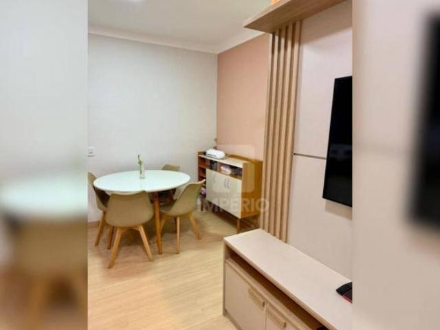 Apartamento com 2 dormitórios à venda por R$ 280.000,00 Conjunto Habitacional dos Comerciários I