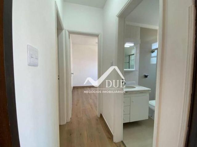 Apartamento com 2 dormitórios à venda, 120 m² por R$ 750.000,00 Ponta da Praia Santos/SP