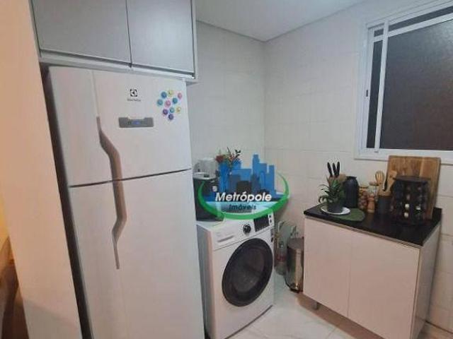 Apartamento com 2 dormitórios à venda, 37 m² por R$ 230.000,00 Bonsucesso Gu