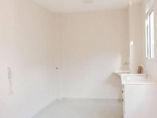 Apartamento com 2 dormitórios à venda, 39 m² por R$ 190.000,00 Parque Orestes Ôngaro Hortolândia