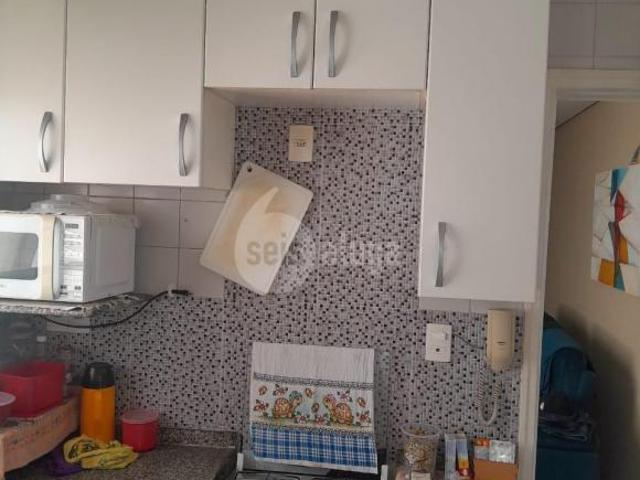 Apartamento com 2 dormitórios à venda, 47m² por R$ 245.000,00 Parque Novo M.