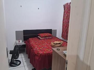 Apartamento com 2 dormitórios à venda, 43 m² por R$ 18