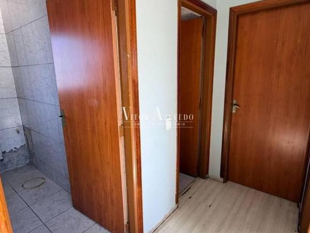 Apartamento com 2 dormitórios à venda, 55 m² por R$ 175.000,00 Condomínio Edifício Voturaty Voto