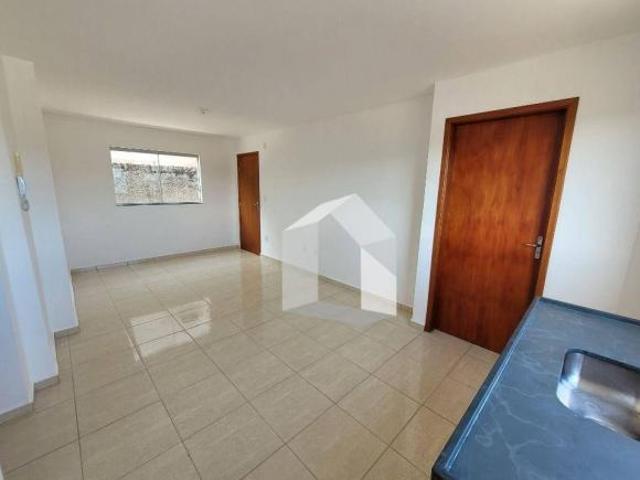 Apartamento com 2 dormitórios à venda, 55 m² por R$ 240.000,00 Jardim Bandeirantes Poços de Cald