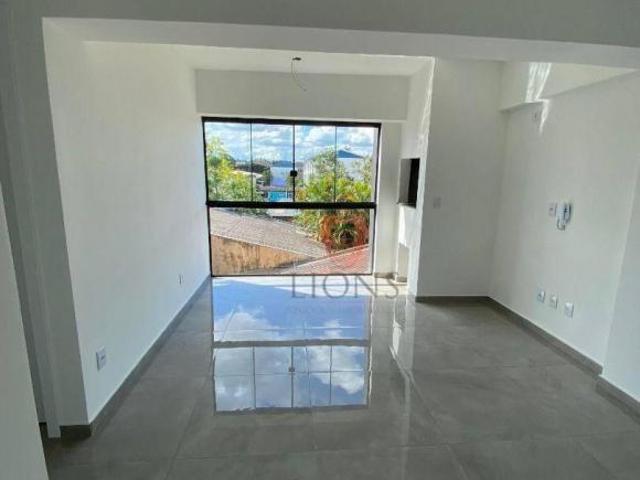 Apartamento com 2 dormitórios à venda, 56 m² por R$ 297.000,00 Vila City Cachoeirinha/RS