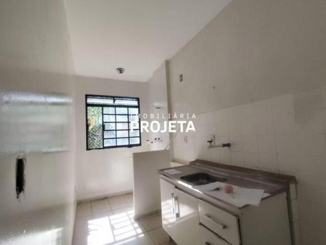 Apartamento com 2 dormitórios à venda, 57 m² por R$ 115.000,00 Jardim Itapura Presidente Prudent