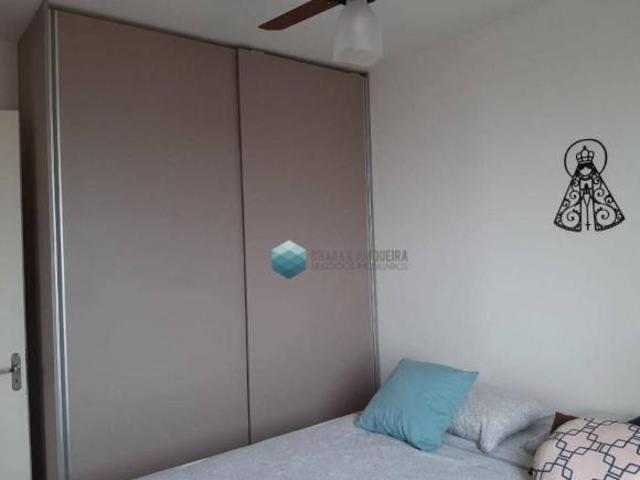 Apartamento com 2 dormitórios à venda, 57 m² por R$ 230.000 Jardim Nazareth São José do Rio Pret