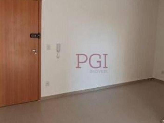 Apartamento com 2 dormitórios à venda, 58 m² por R$ 295.000,00 Residencial Parque dos Servidores