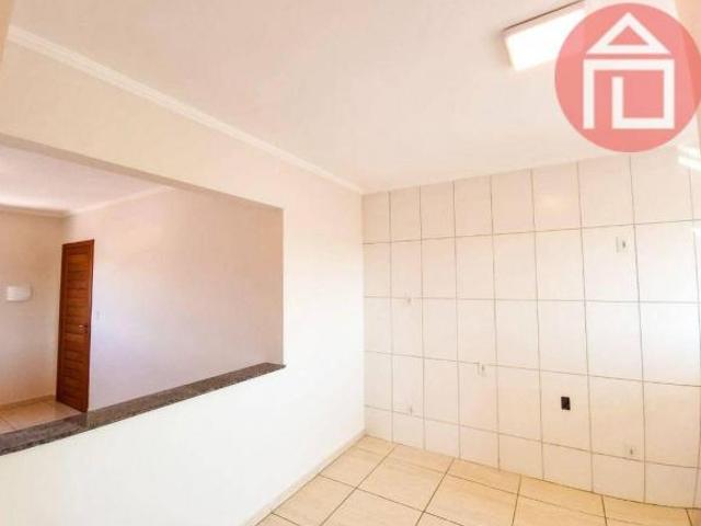 Apartamento com 2 dormitórios à venda, 64 m² por R$ 315.000,00 Jardim Recreio Bragança Paulista/
