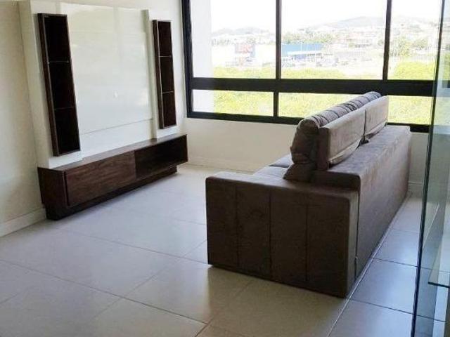 Apartamento com 2 dormitórios à venda, 67 m² por R$ 365.000,00 Cavalhada Porto Alegre/RS