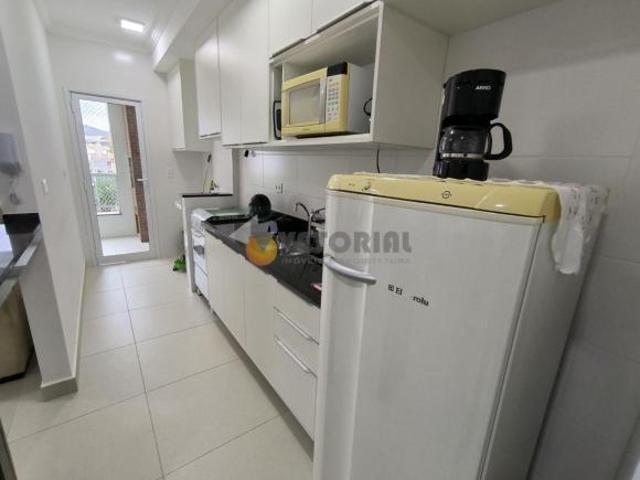 Apartamento com 2 dormitórios à venda, 68 m² por R$ 670.000,00 Praia das Toninhas Ubatuba/SP