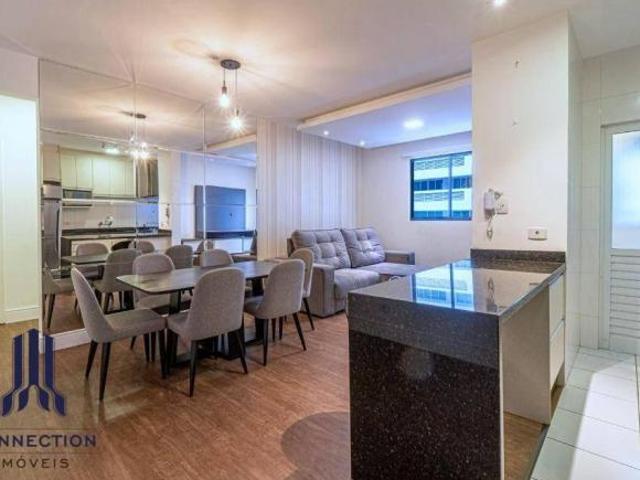Apartamento com 2 dormitórios à venda, 69 m² por R$ 689.000,00 Centro Curitiba/PR
