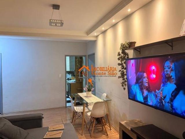 Apartamento com 2 dormitórios à venda, 74 m² por R$ 270.000,00 Jardim Santa Me