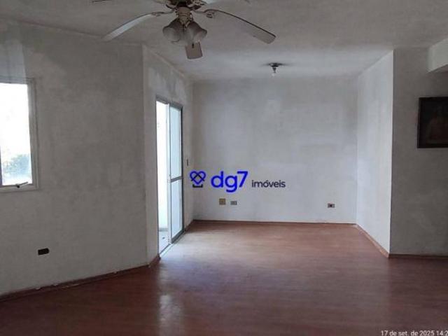 Apartamento com 2 dormitórios à venda, 75 m² por R$ 560.000,00 Vila Indiana