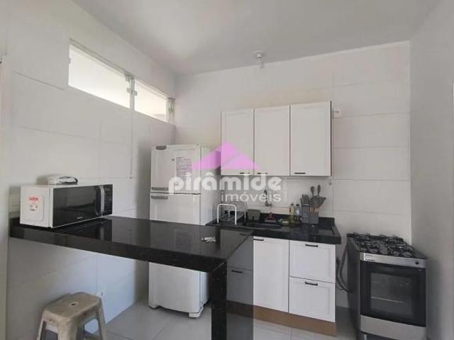 Apartamento com 2 dormitórios à venda, 72 m² por R$ 320.000,00 Jaraguá Caraguatatuba/SP