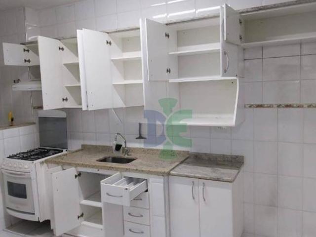 Apartamento com 2 dormitórios à venda, 72 m² por R$ 320.000,00 Jardim Flórida Jacareí/SP