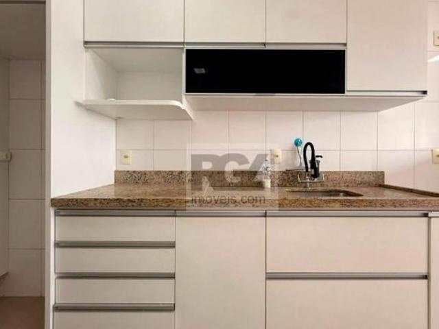 Apartamento com 2 dormitórios à venda, 84 m² por R$ 820.000,00 Ponta da Praia Santos/SP