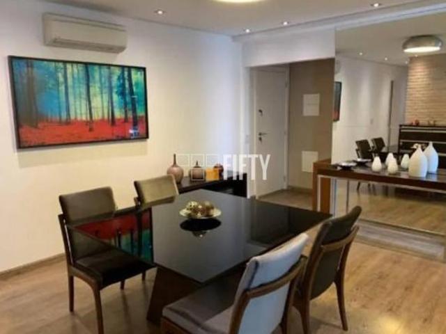 Apartamento à venda no Brooklin | 2 dorms, 2 suítes, 80 m², 2 vagas | Perto do metrô Berrini