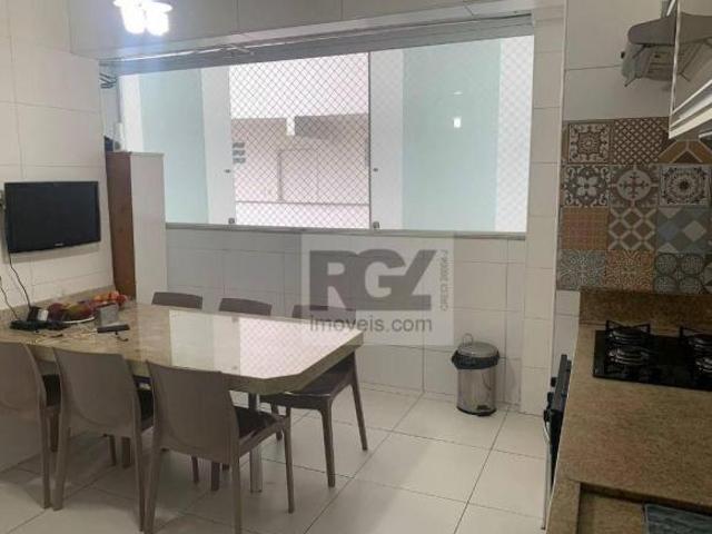 Apartamento com 2 dormitórios à venda, 80 m² por R$ 649.000,00 Boqueirão Santos/SP