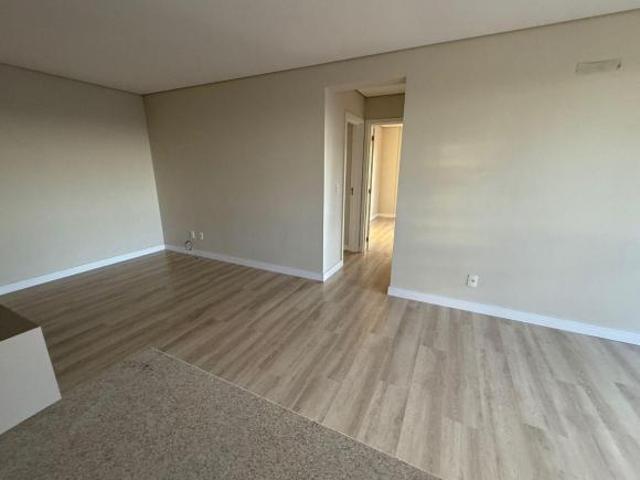 Apartamento com 2 dormitórios à venda, 81 m² por R$ 775.000,00 Guabirotuba Curitiba/PR