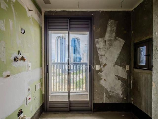 Apartamento com 2 dormitórios à venda, 95 m² por R$ 1.500.000,00 Alphaville Barueri/SP