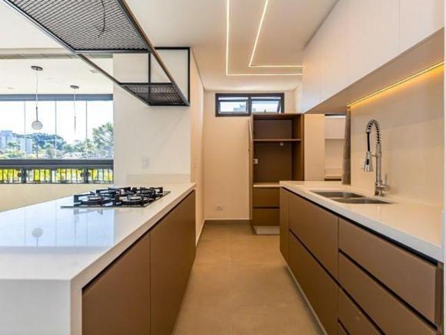 Apartamento com 2 dormitórios à venda, 92 m² por R$ 1.058.000,00 Cabral Curitiba/PR