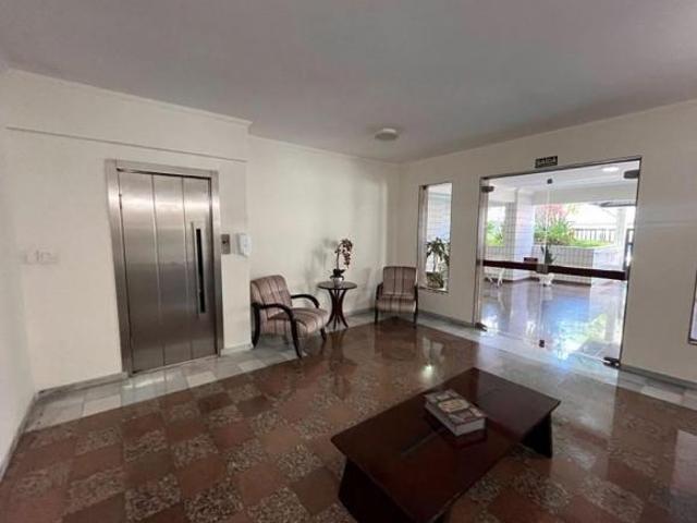 Apartamento com 2 dormitórios à venda, 92 m² por R$ 690.000,00 Campo Grande Santos/SP