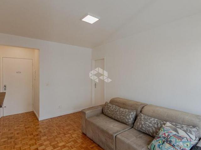 Apartamento com 2 dormitórios e 1 vaga no bairro Higienópolis