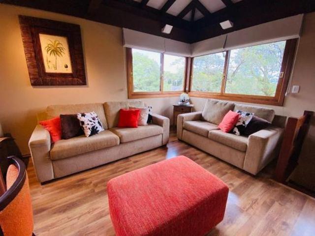 APARTAMENTO COM 2 DORMITÓRIOS EM GRAMADO/RS